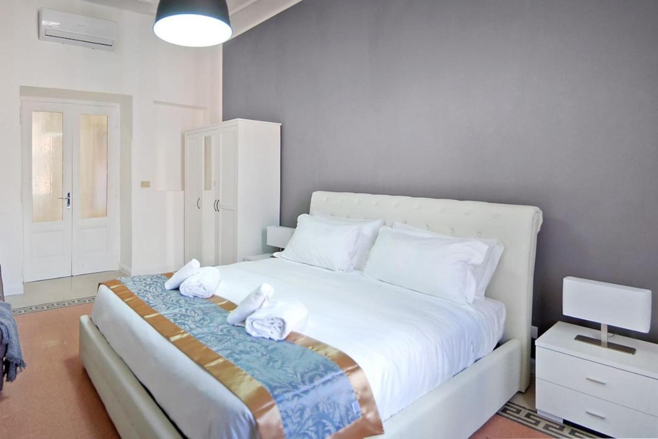 Guardabassi Collection - Vatican White By Varental Appartement