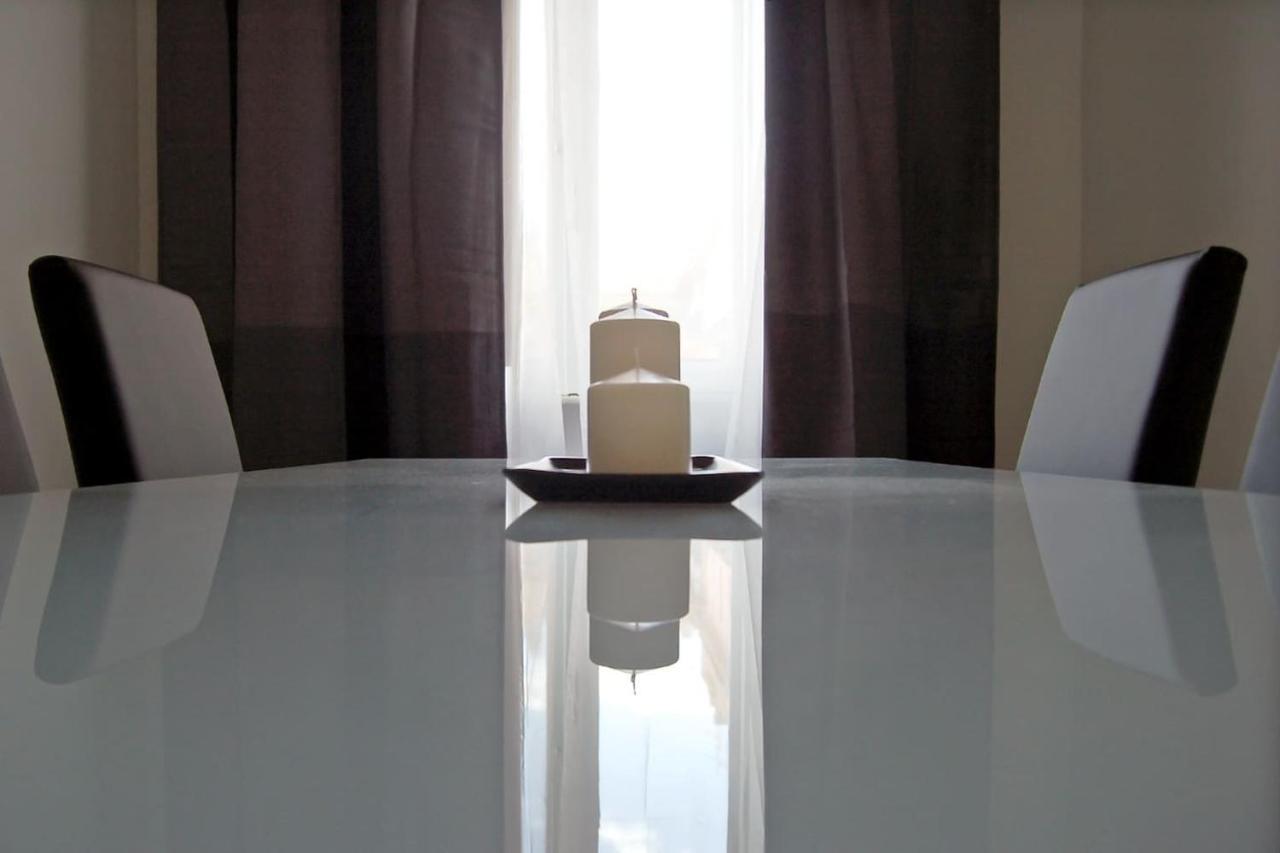 Appartement Guardabassi Collection - Vatican White By Varental *